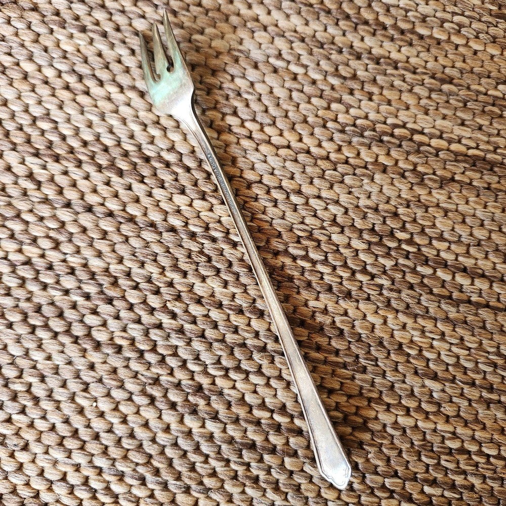 ANDOVER 1939 SEAFOOD FORK by ANDOVER SILVER PLATE (1)