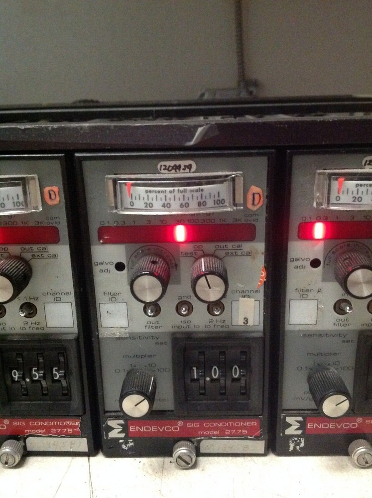 Endevco 2775 SIG Conditioner. 4 units in carriage.
