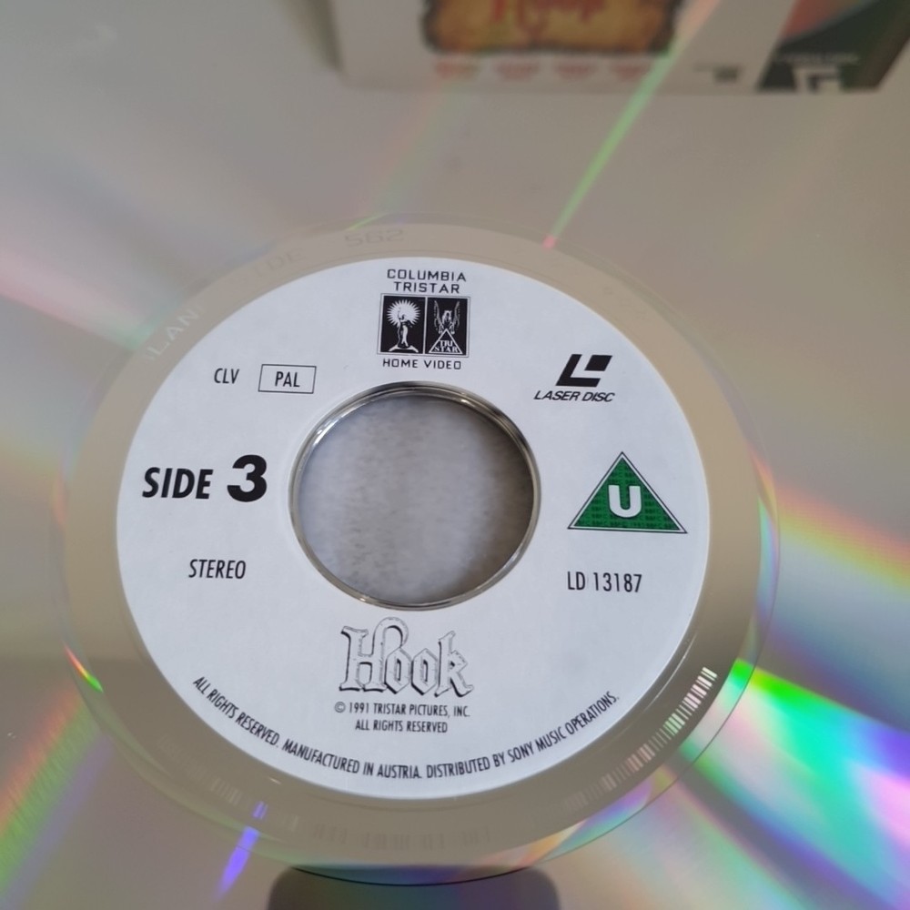 HOOK Laser Disc PAL Peter Pan Robin Williams Dustin Hoffman PG Widescreen CLV