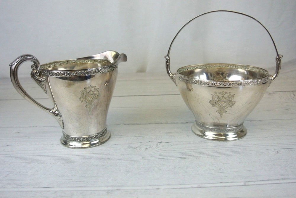 Wm. Rogers & Sons Triumph Silver Plated Creamer And Basket With Handle Set