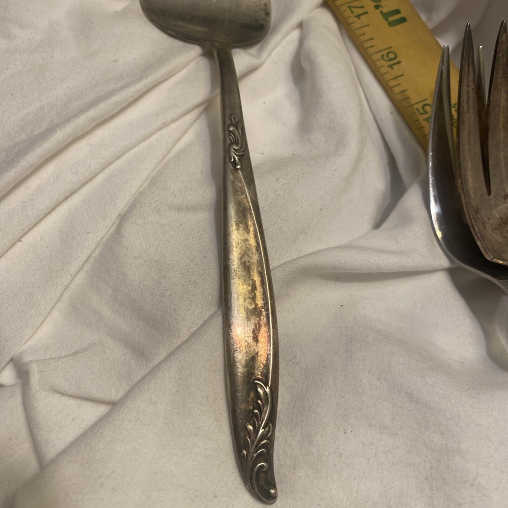 Holmes & Edwards Windsong Deep Silverplate Vegetable Serving Fork 9”