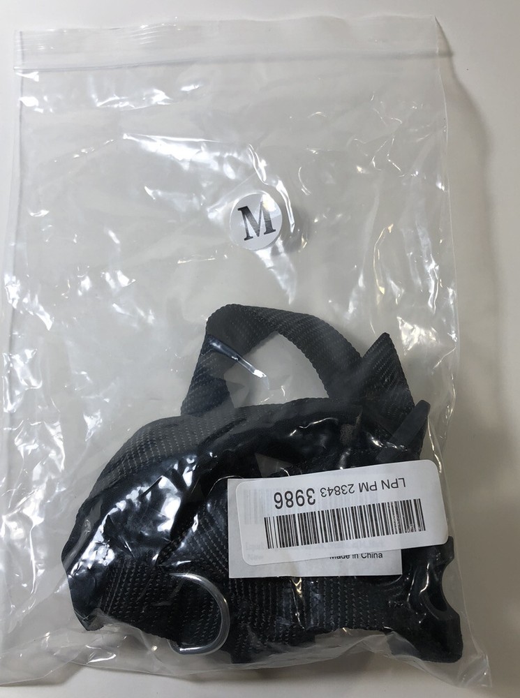 Nylon Dog Muzzle Prevent Biting Barking Chewing Medium Adjustable Loop Pet NEW