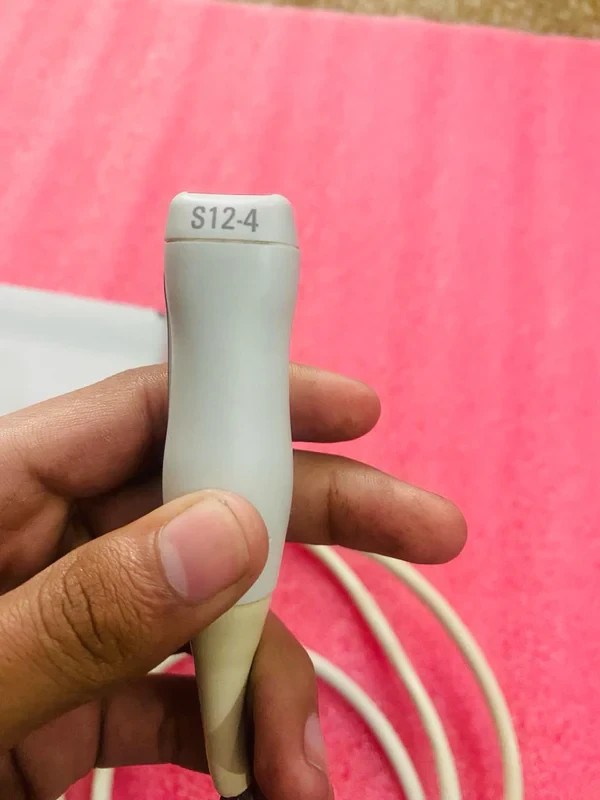 ..Philips S12-4 sector array probe checked dxb