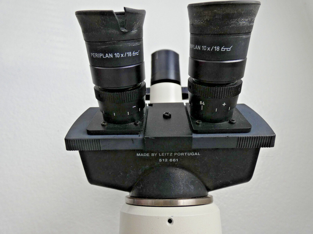 Leica Inverted Phase Contrast Microscope DM IL w/ 3 Objectives