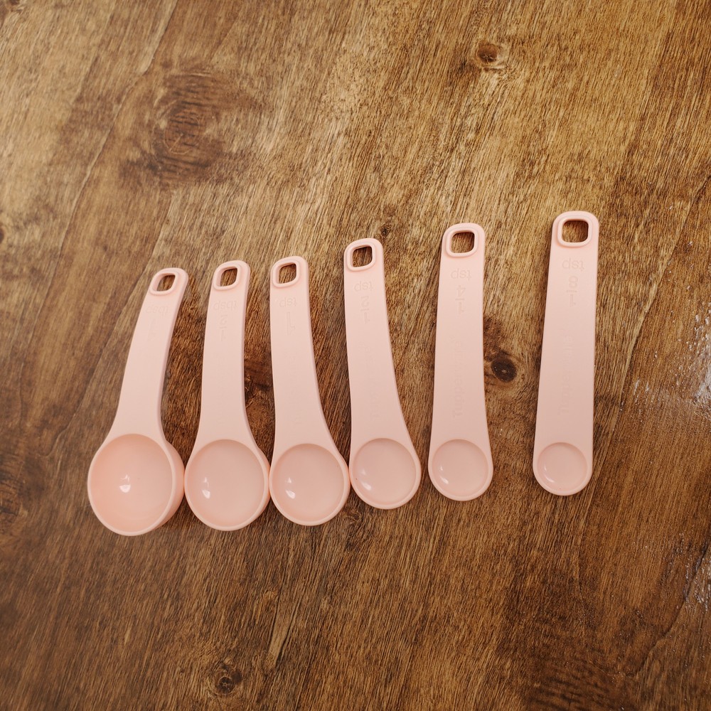 TUPPERWARE Measuring Mates Spoons Set 6 Pc. Stacking Pink Brand New