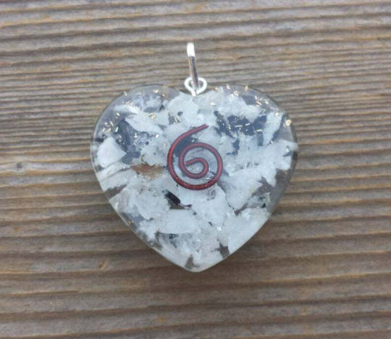 ORGONE RAINBOW MOONSTONE GEMSTONE HEART SHAPED PENDANT ORGONITE (ONE)