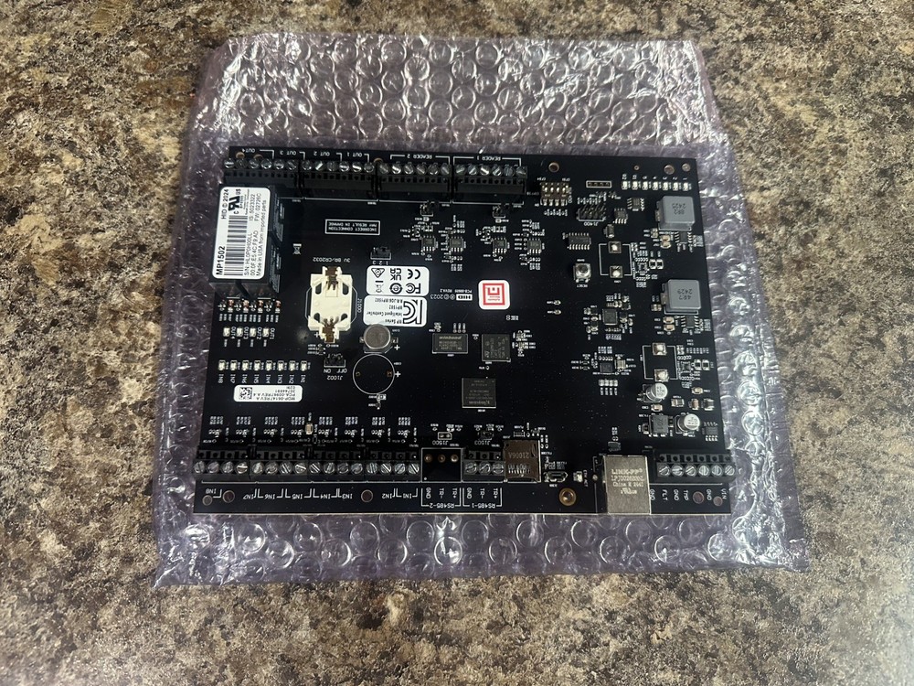 Mercury Security MP1502 Genetec Intelligent Controller 2 Reader 8 Input 4 Output