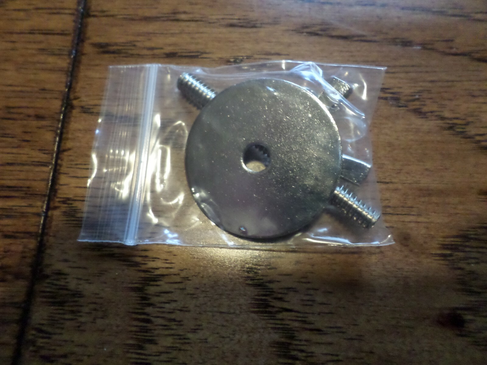 U.S ARMY AUTOMOBILE GRILL BADGE AUTO HOME MEDALLION SHADOW BOX EMBLEM