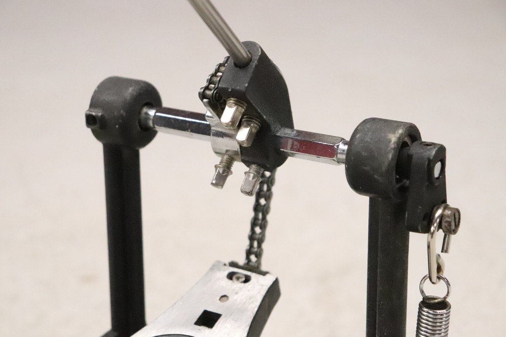 Dixon Single Chain Bass Drum Pedal Solid Base