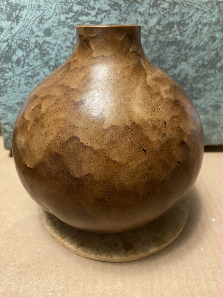 Hand Painted Gourd Gecko