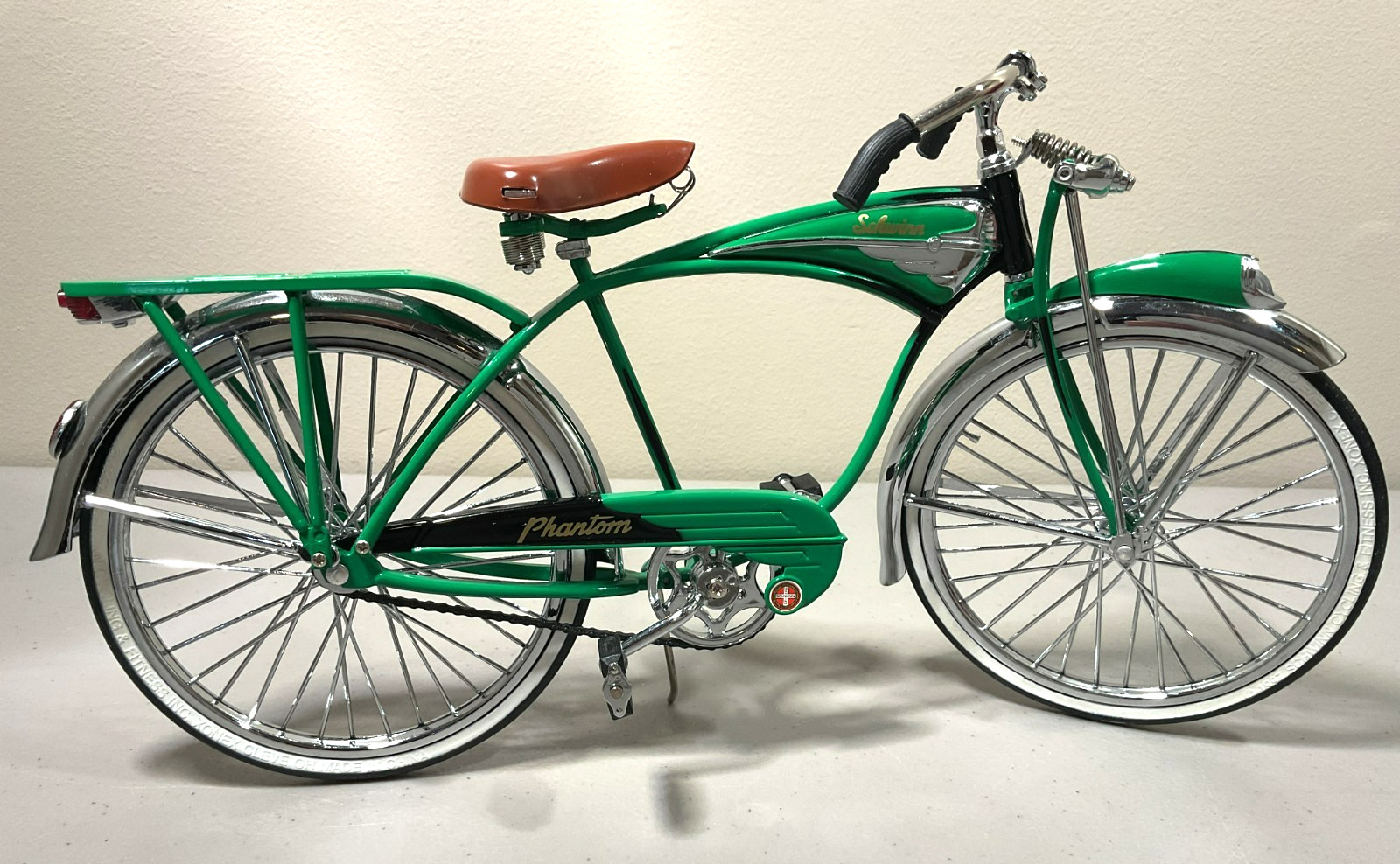 Schwinn Phantom bicycle, Die-cast Metal, 1:6 Scale, Green Enamel Finish, Nice!