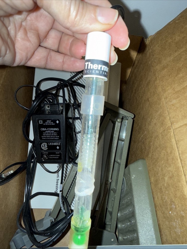 STEM Corning pH Meter 220 with plug, accepts Batteries (not included)& Electrode