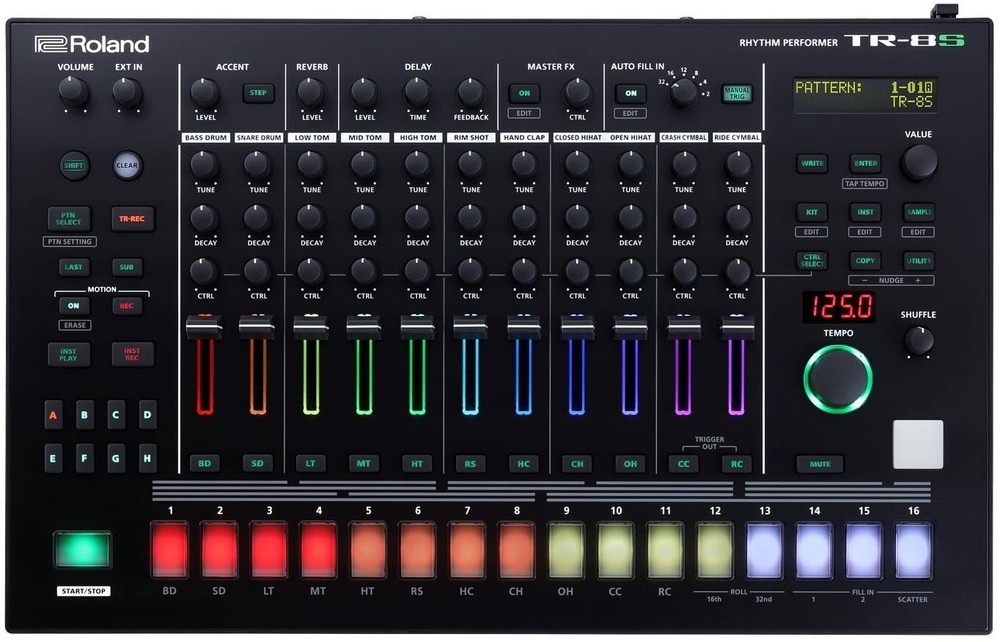 Roland AIRA series TR-8S Rhythm Performer rhythm machine Audio midi interface