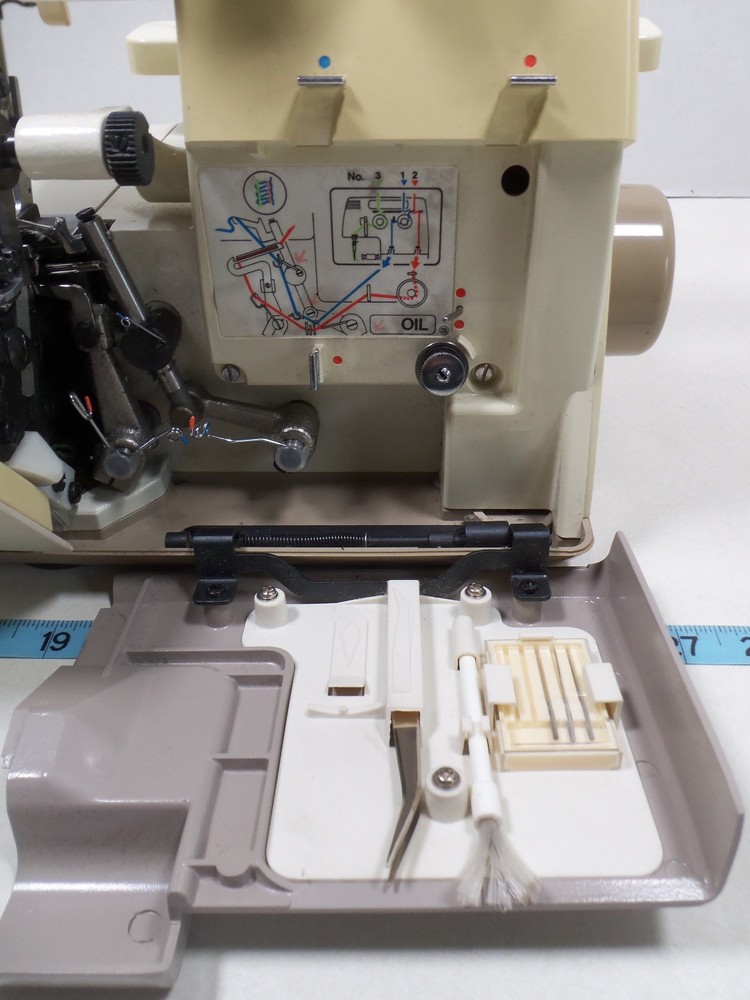 Bernina Bernette 1-Needle 3-Thread Overlock Serger Sewing Machine 203 200B WORKS