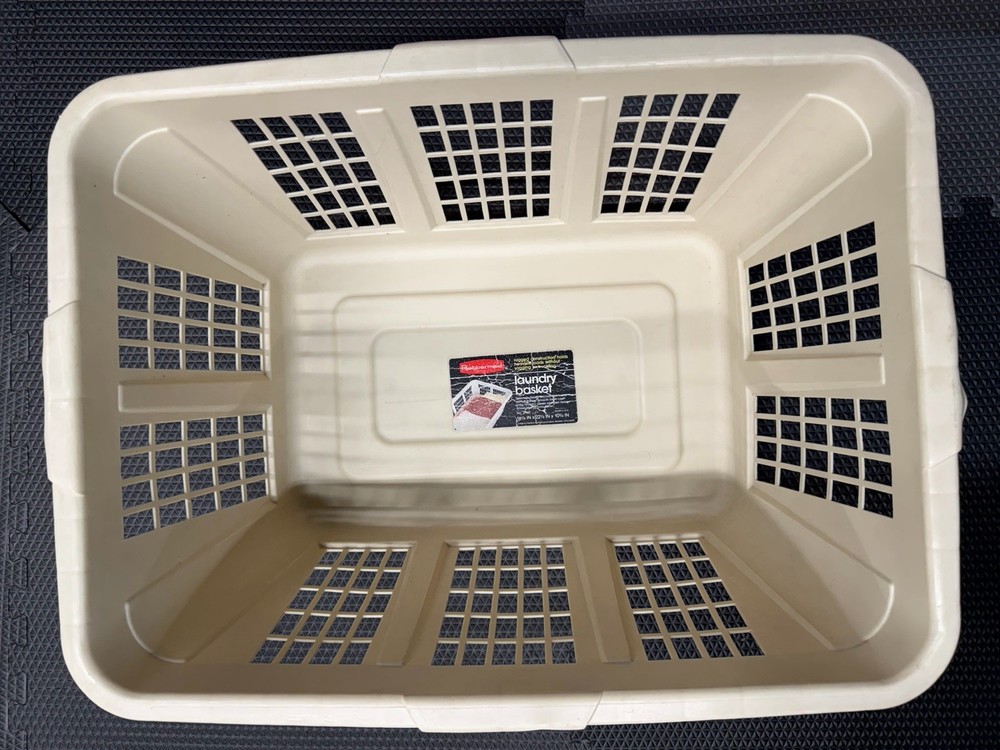 Vintage Rubbermaid Laundry Basket 2965  Tan Almond Hamper Rectangular Plastic