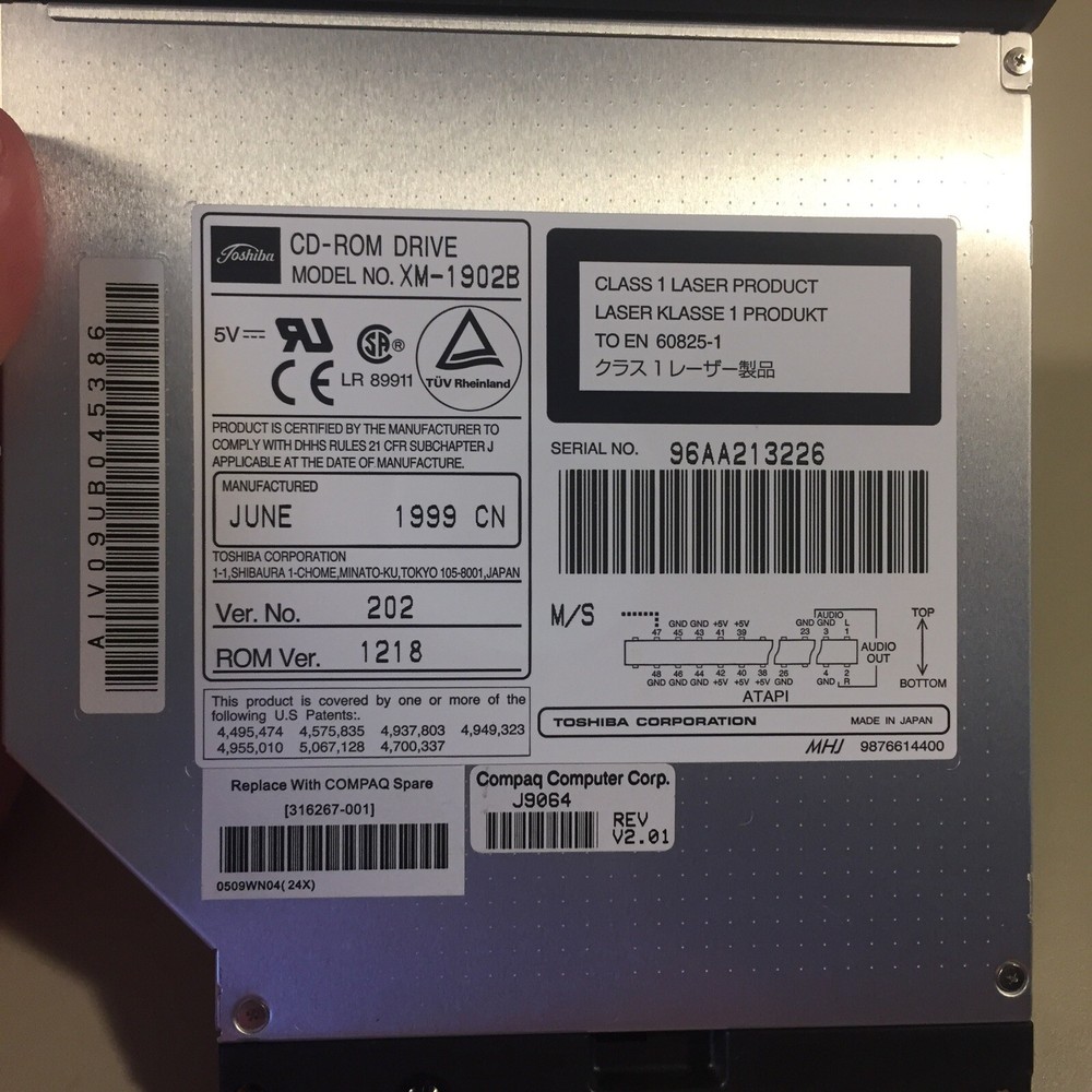 Vintage Compaq Computer CD-ROM Drive J9064