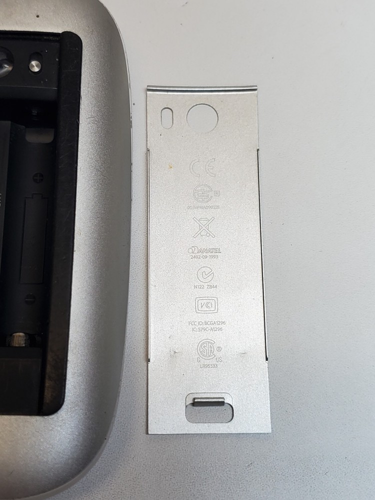 Apple Magic Mouse A1296 Bluetooth Wireless Partially Tested Read Condition