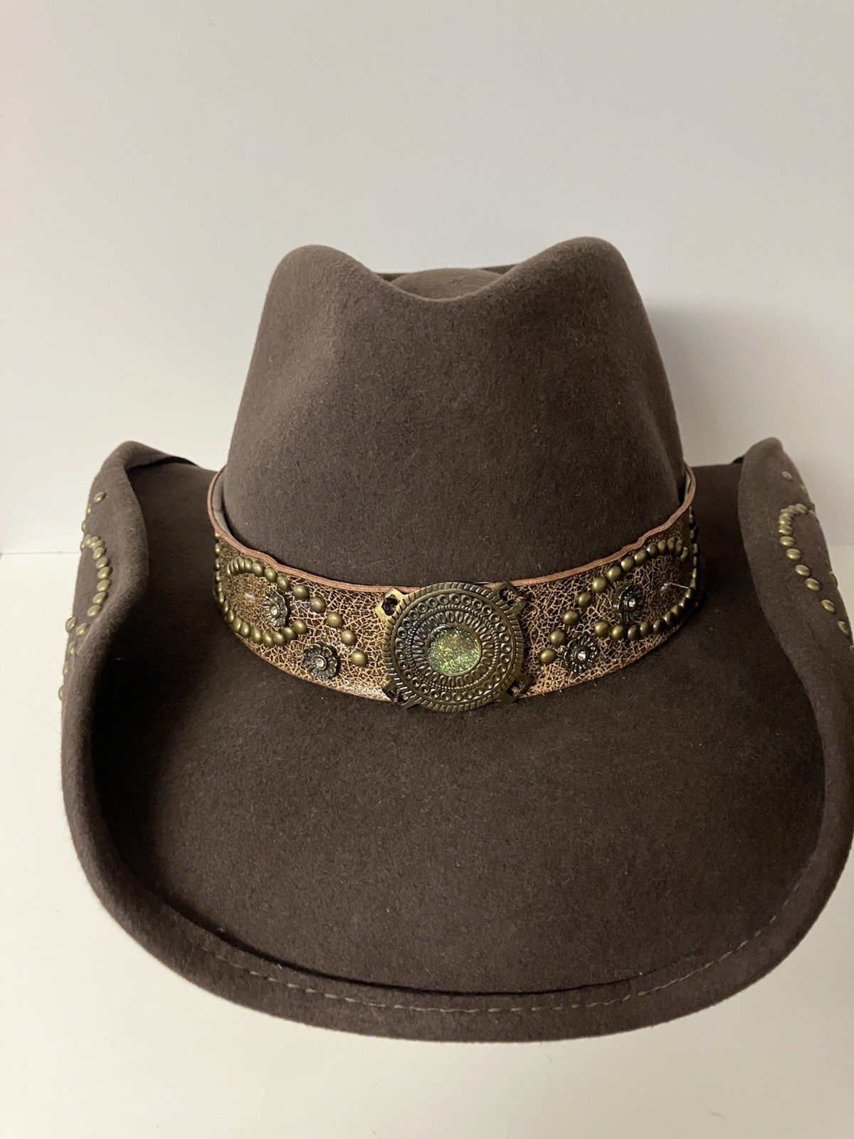 Bullhide ‘Sheila’ Western Wool Felt Cowgirl Hat Leatherette Band Flower Concho