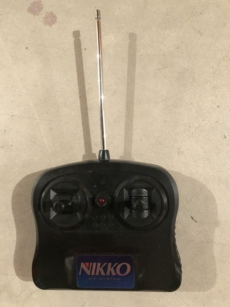 Nikko Vixen radio control boat