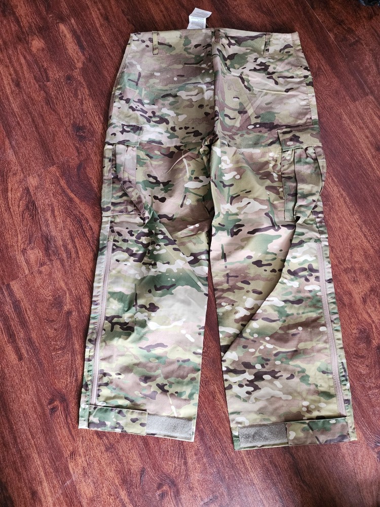 TROUSERS APECS MULTICAM PATTERN PANTS SIZE MEDIUM REGULAR MADE IN USA 100% NYLON