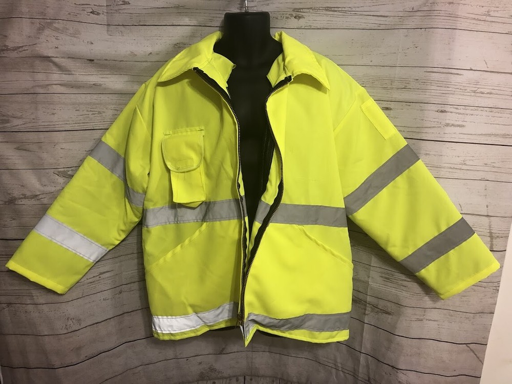 Mifflin Valley Reflective Apparel Jacket Zip Up w/ Lining Size XL