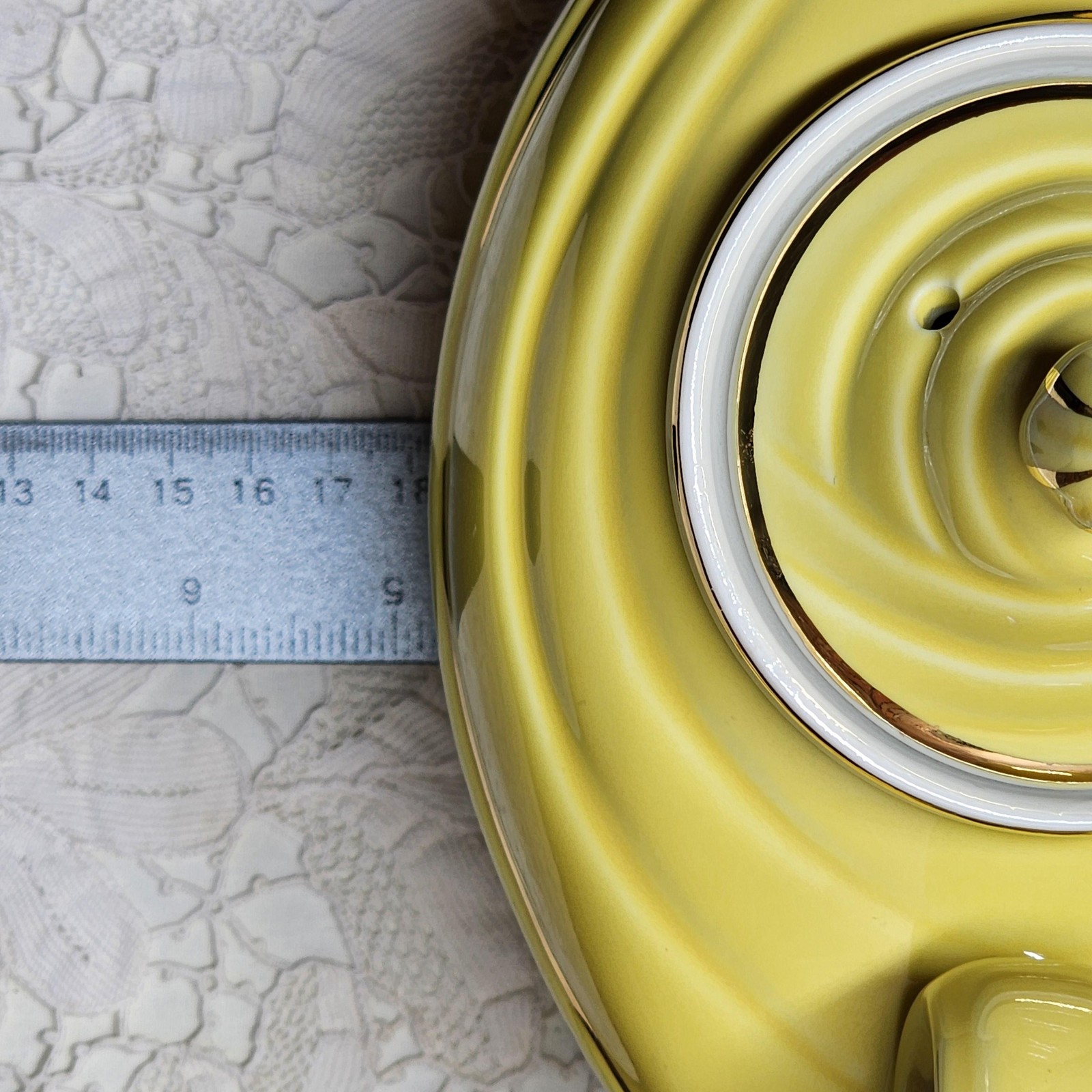 Vintage Hall Art Deco Teapot 6 Cup Yellow Ceramic Gold Trim Made USA Swirl