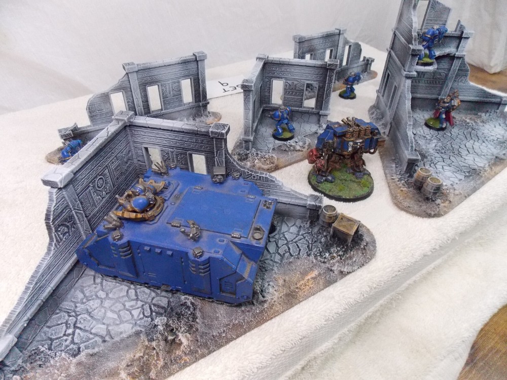WARGAMING TERRAIN PAINTED BUNDLE SET OF 5 PIECES