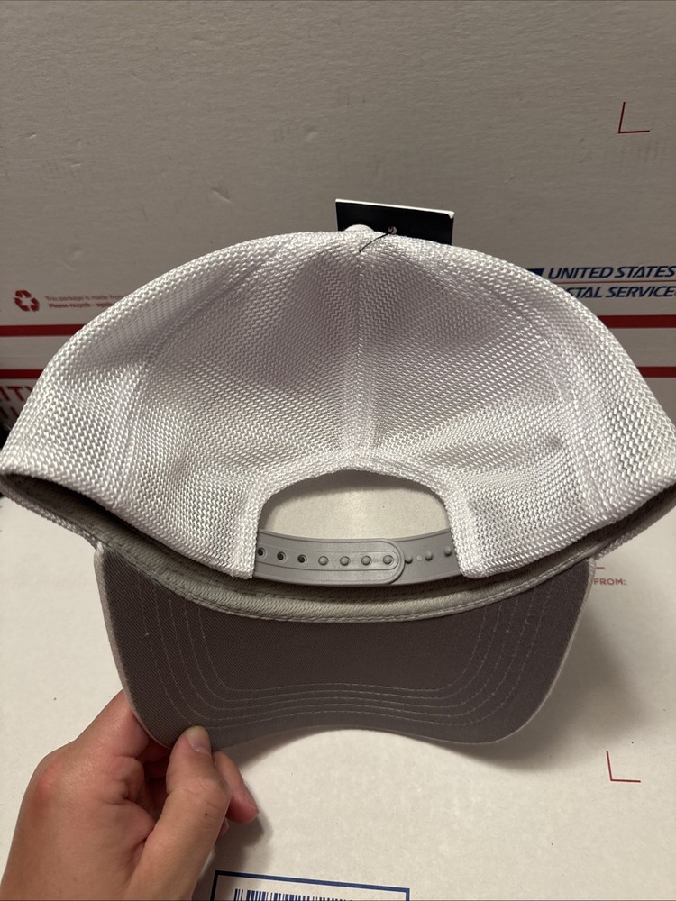 Vrst Golf Hat NWT SnapBack White