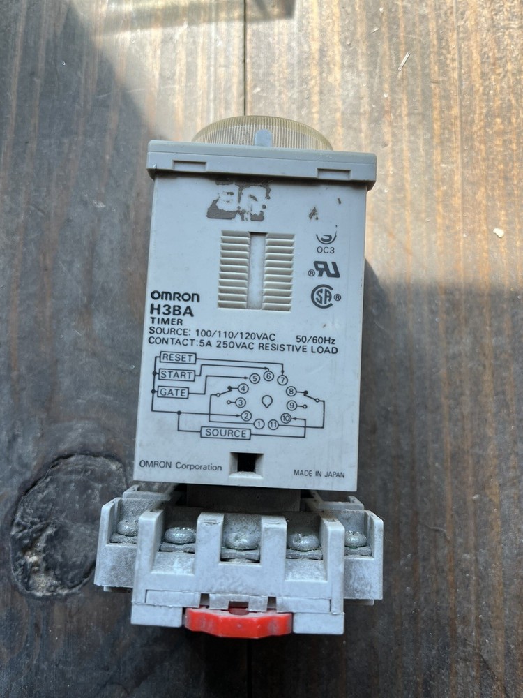 Omron H3BA Timer 0-10 110/120 VAC With 11 pin Socket A1B