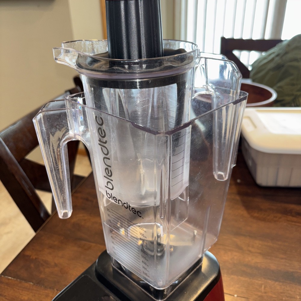 Blendtec Total Blender Designer Blender Model CTB1 Red