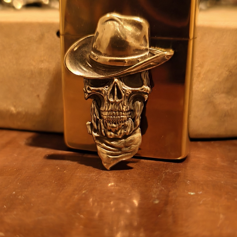 High-Quality Skull Cowboy Patch Kerosene Lighter (Does Not Include Lighter)