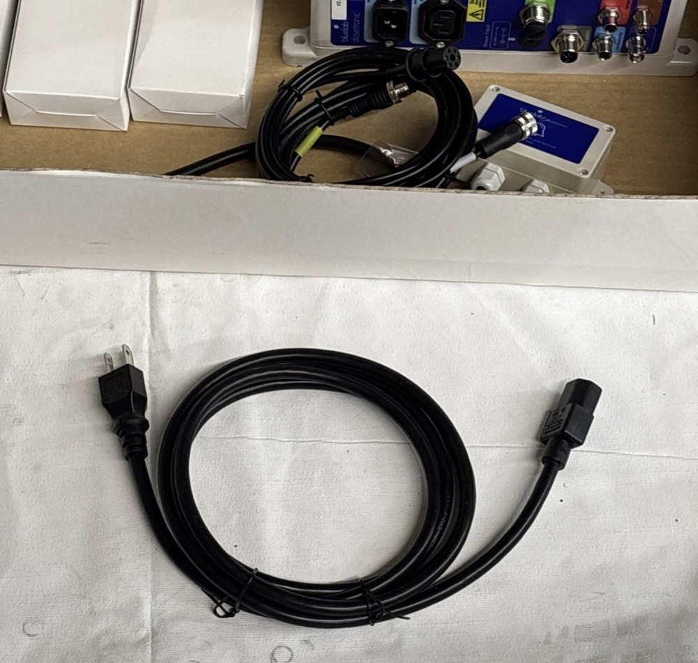 Bluelab pro controller with solenoid dosing system