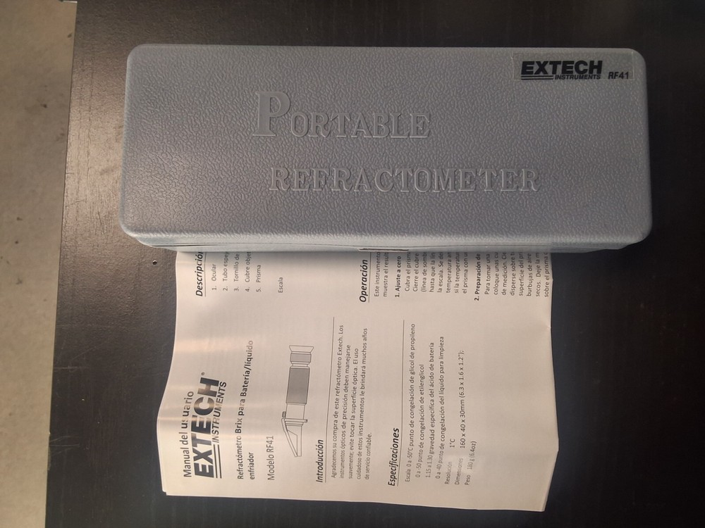 Extech Instruments RF41 Portable Refractometer With Case