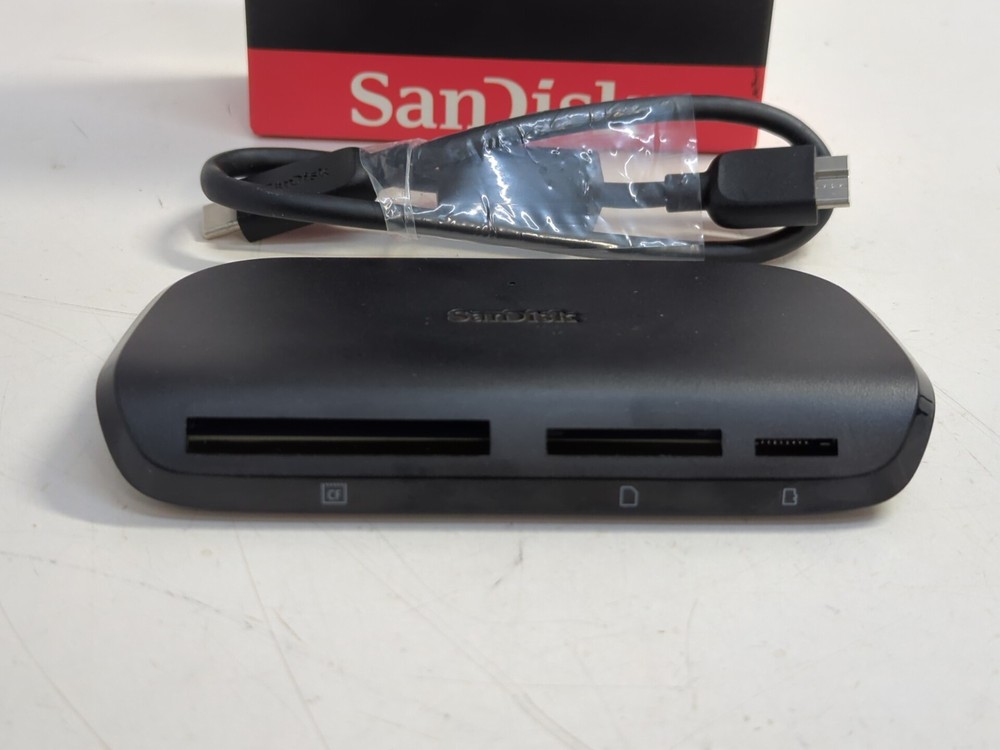 SanDisk ImageMate PRO USB-C Multi-Card Multi-Format Reader/Writer SDDR-A631