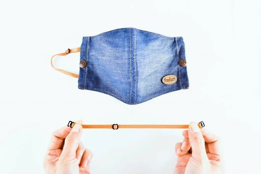 100% Cotton Double Layer Adjustable Denim Face Mask with Filter Pocket. Size M.