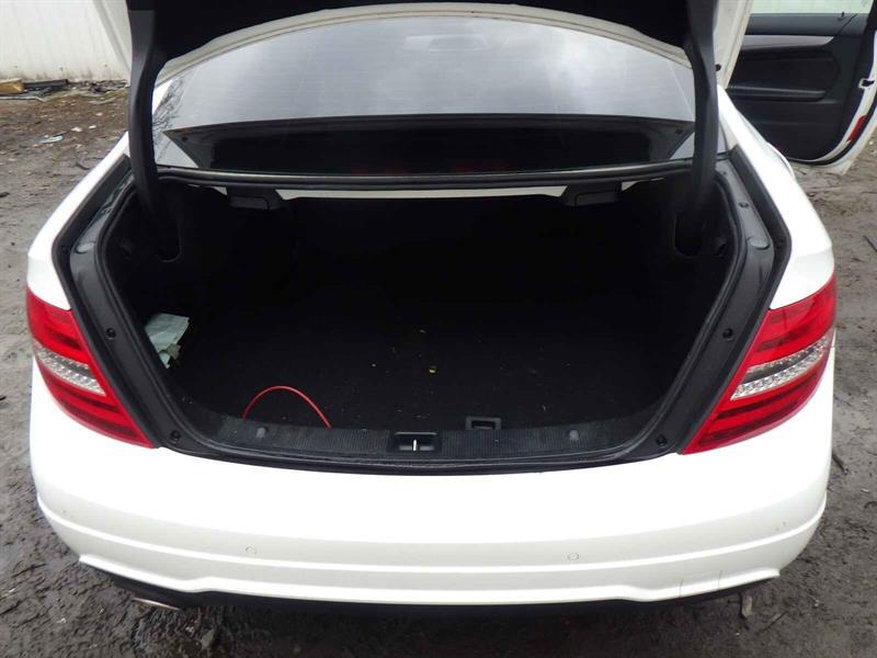 2011-2014 C204 MERCEDES C-CLASS REAR SPOILER WHITE COUPE