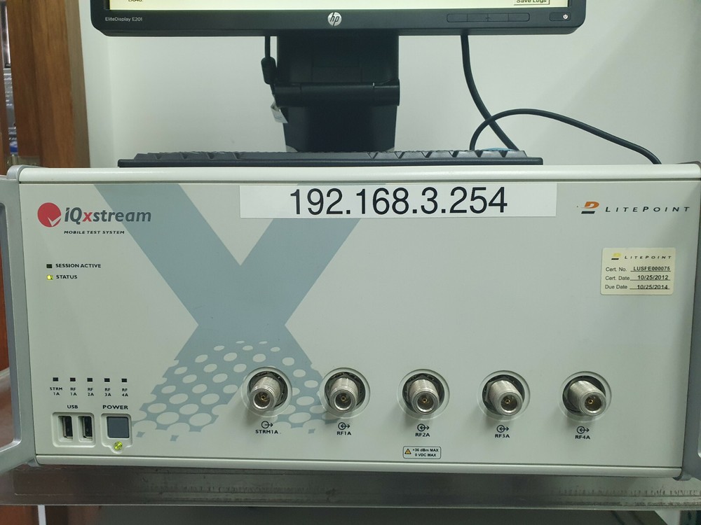LitePoint IQxstream Multi-DUT Cellular Test System