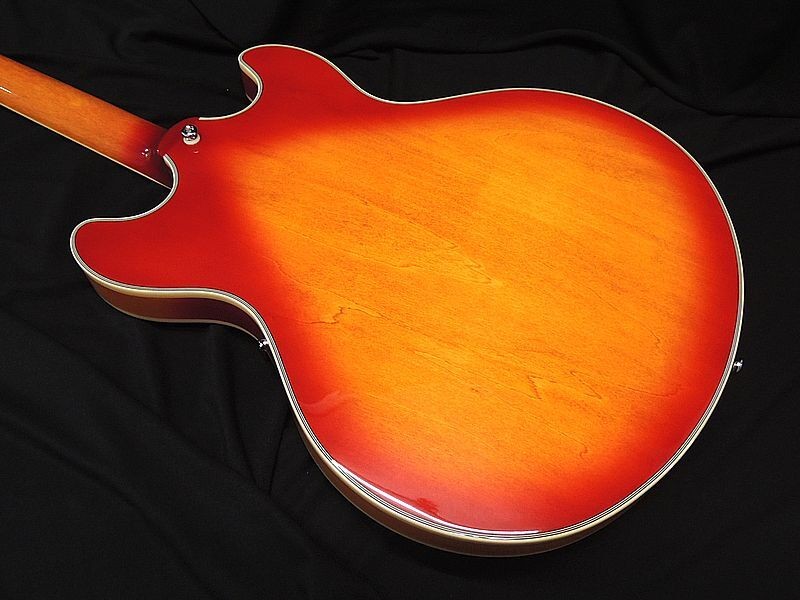 Sire Larry Carlton H7 CS 478738