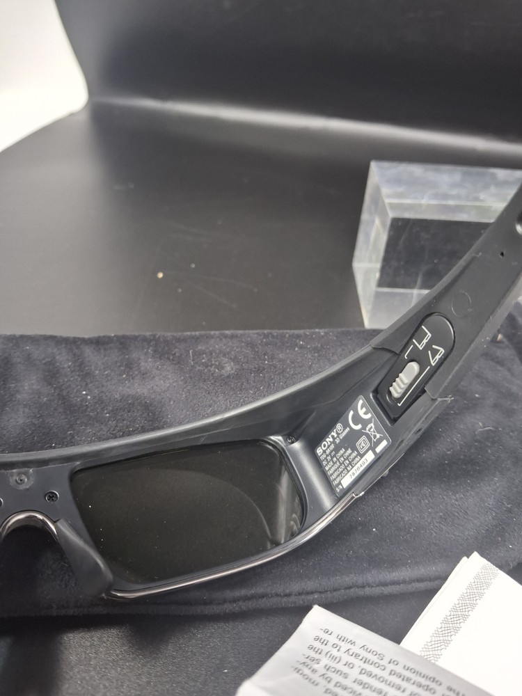 Sony TDG-BR100 3D Active Glasses ( 1 Pair)