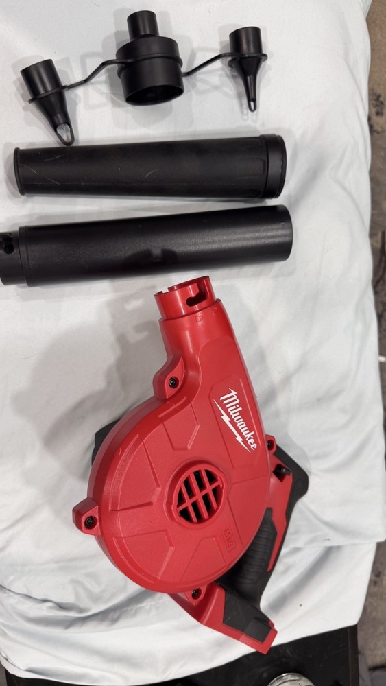 Milwaukee 0884-20 M18 18 Volt Cordless Compact Yard Leaf Blower -Tool Only