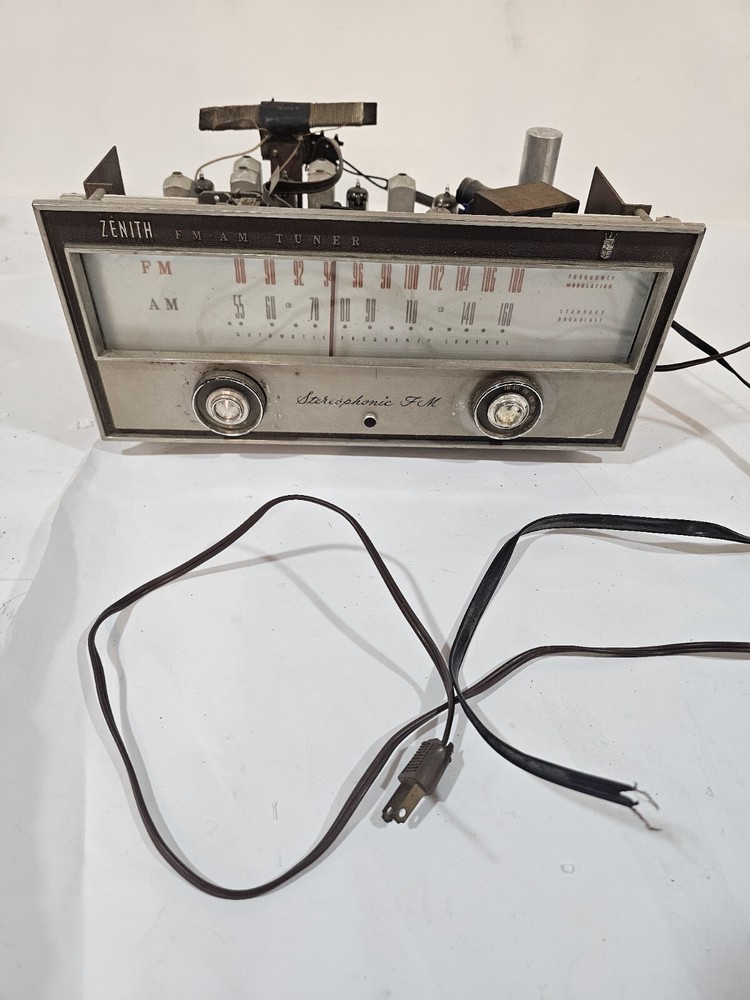 Zenith FM AM Stereophonic Tuner