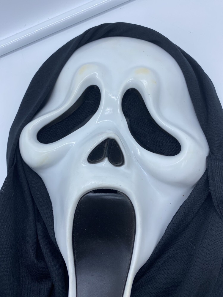 Scream Ghostface Mask 2014 9206WM Pre-owned Easter Unlimited