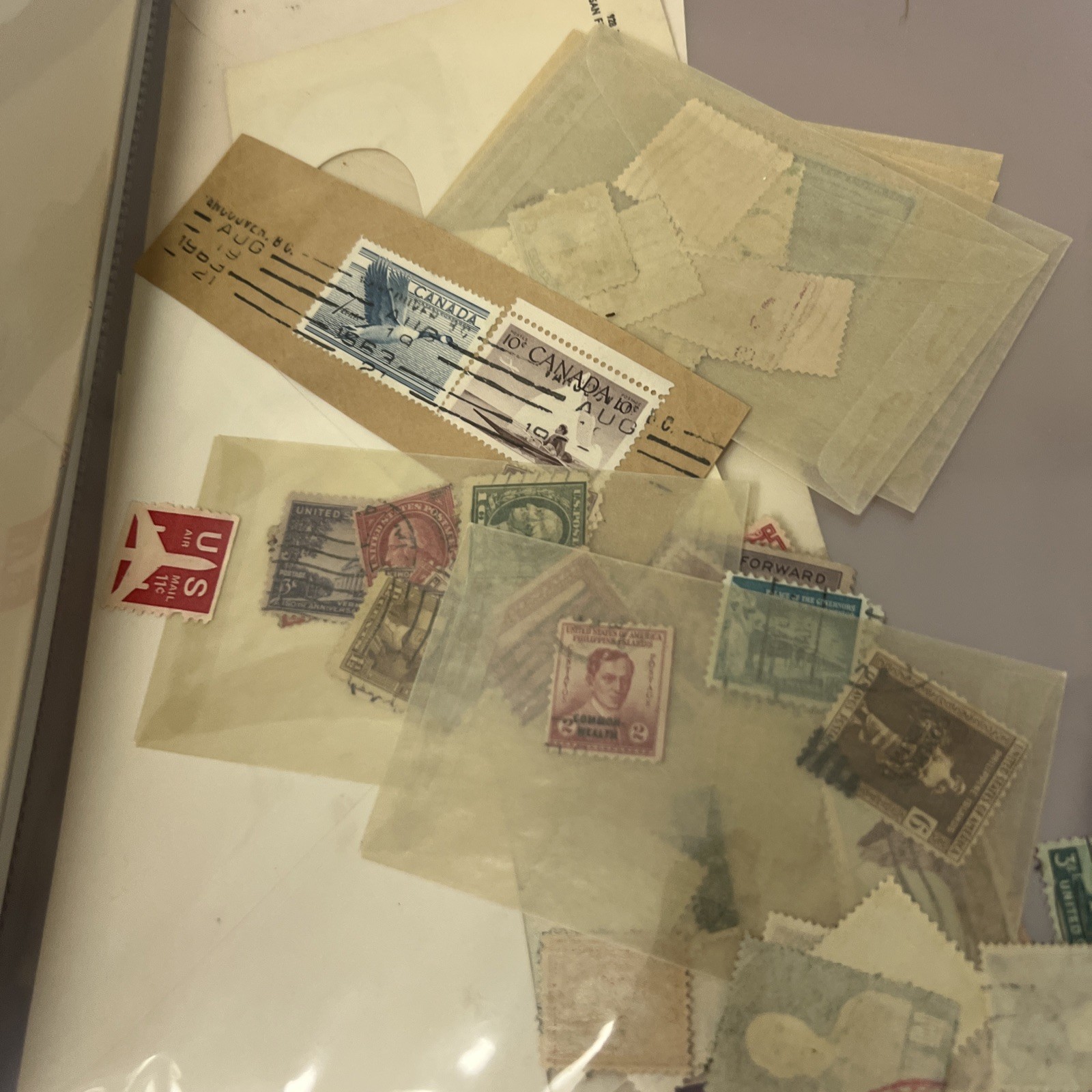 HUGE Unsearched Binder Of New and Used Stamps Vintage US And Overseas Make Offer