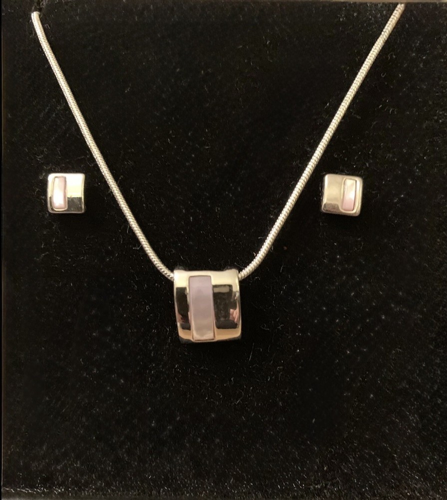 Silver Plated Necklace & Earring Set Gift Boxed