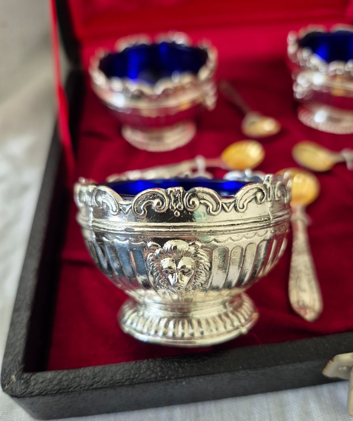 Vtg Silver tone Salt Cellars with Cobalt Blue Glass Liner with Spoons Set of 4