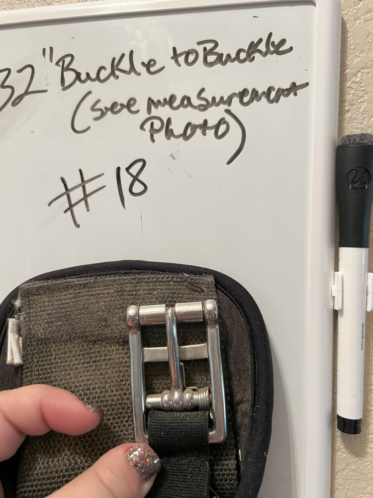 32" Black Girth with buckle springs