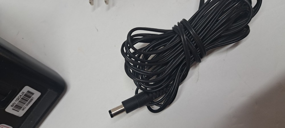 Plantronics Charging Cradle C054 for Wireless Headset + AC Adapter, cable