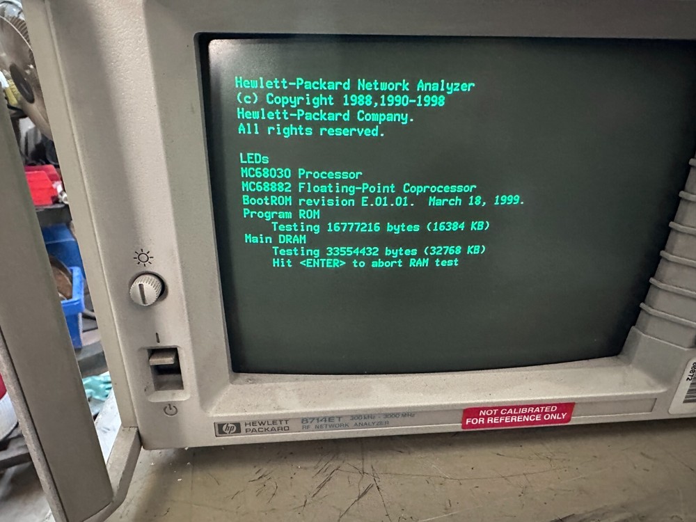 HP 8714ET RF Network Analyzer 300kHz - 3000MHz