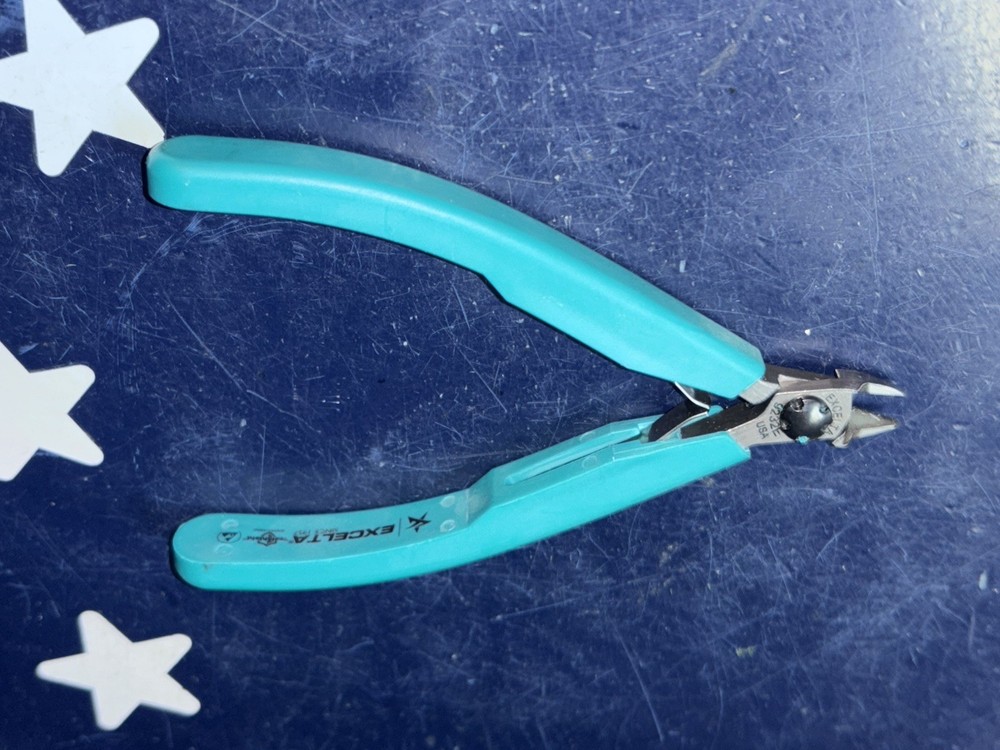 Excelta Cutter 9232E Slim Line Small Oval Head, Optimum Flush, Molded Grip