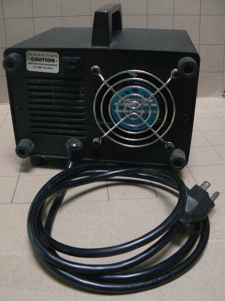 BDS Technologies , FOI-150-BDSF, Fiber Optic Illuminator, USED. (E)